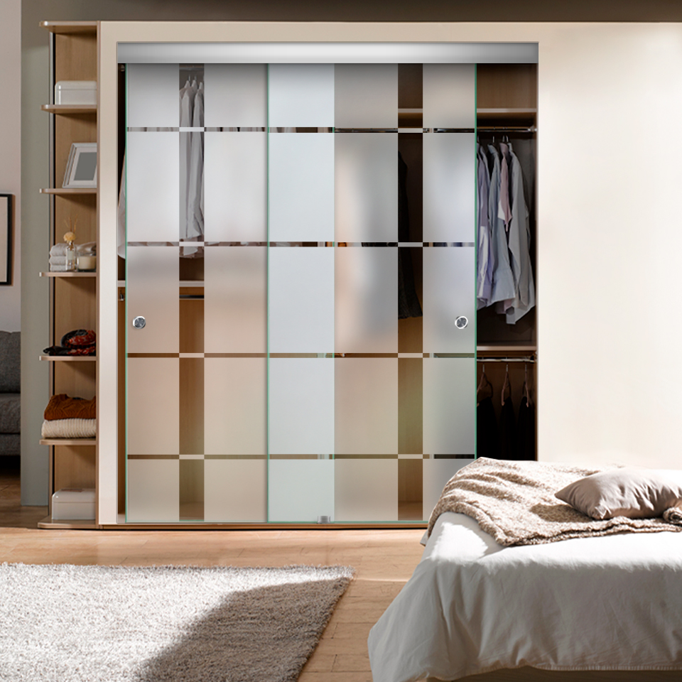 Frameless 2 Leaf Sliding Closet Bypass Glass Door (Semi-private)