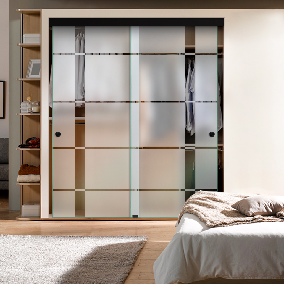 Frameless 2 Leaf Sliding Closet Bypass Glass Door Cover Plate Black (Semi-private)